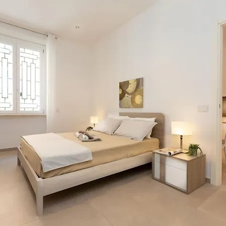 Colosseum Holidays - Marco Aurelio Vakantiehuis